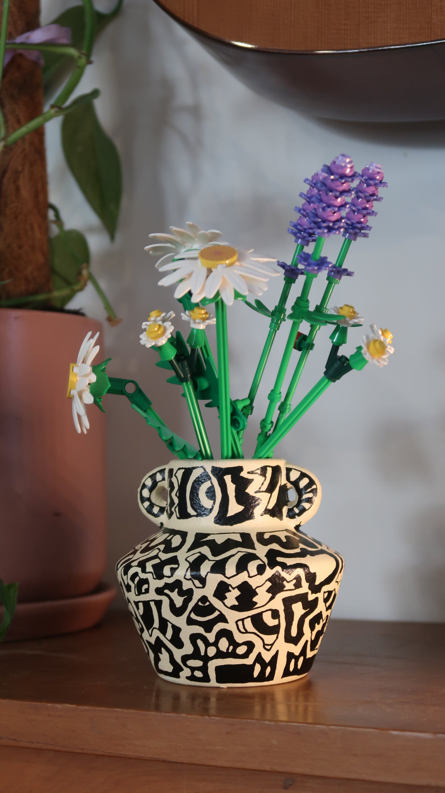 Buttered Toast - Bud vase (100mm x 100mm x 105mm)